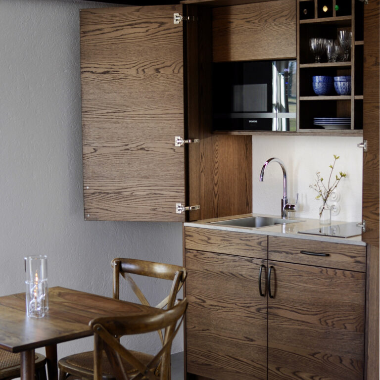 Kitchenette_medium_candles
